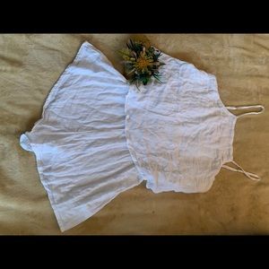 🌸White O’Neill Romper🌸